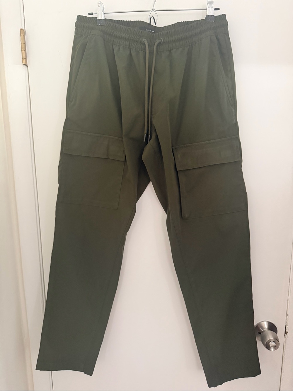 Tahari Olive Cargo Joggers
